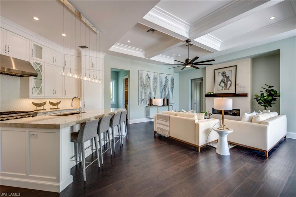 ROYAL HARBOR - Residential