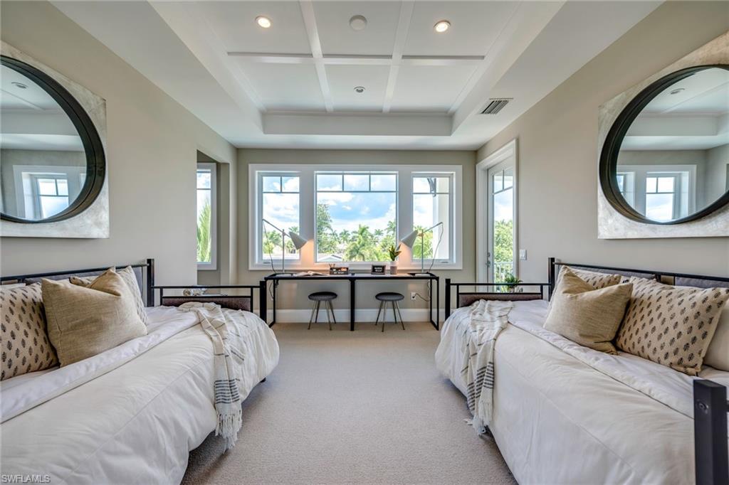 ROYAL HARBOR - Residential