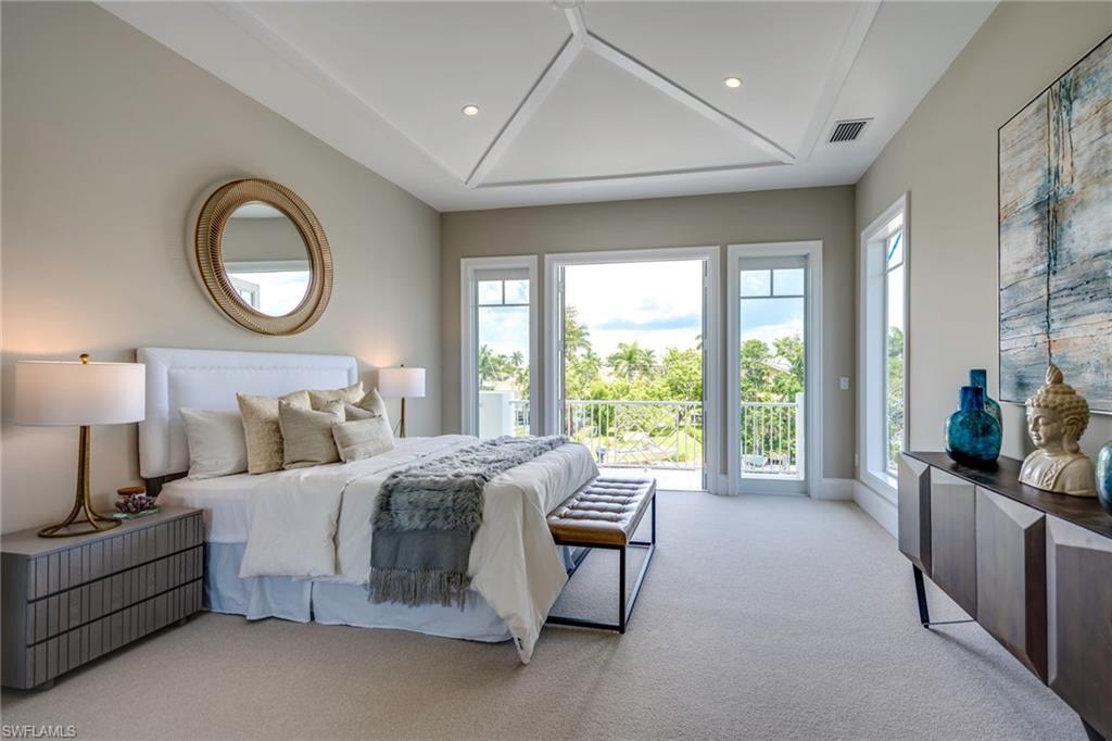 ROYAL HARBOR - Residential