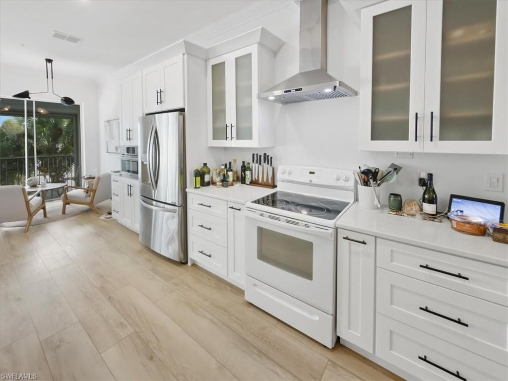 CALUSA BAY SOUTH - Residential Lease