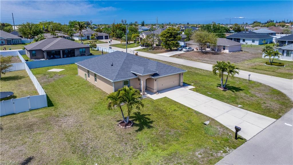 CAPE CORAL - Residential