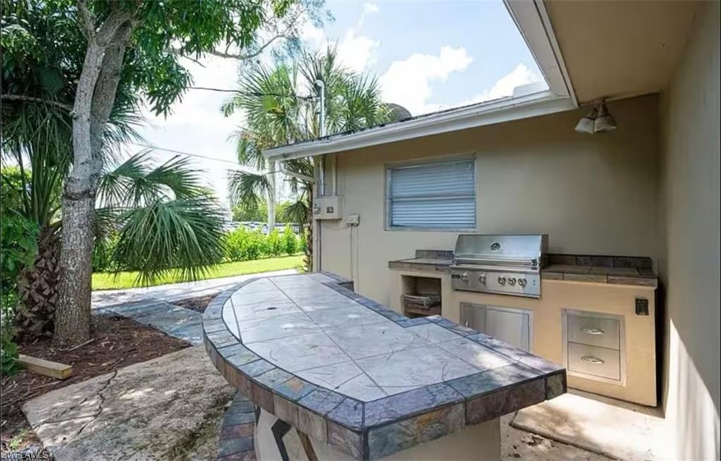 RIVER PARK - Residential Lease