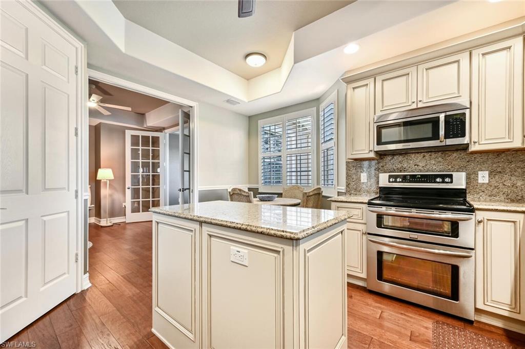 WELLINGTON PLACE II - Residential