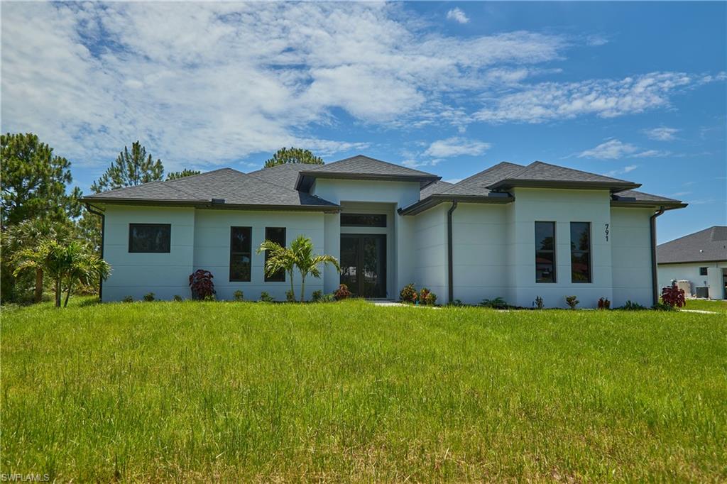 GOLDEN GATE ESTATES - Residential