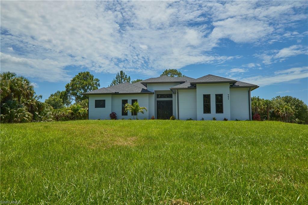 GOLDEN GATE ESTATES - Residential