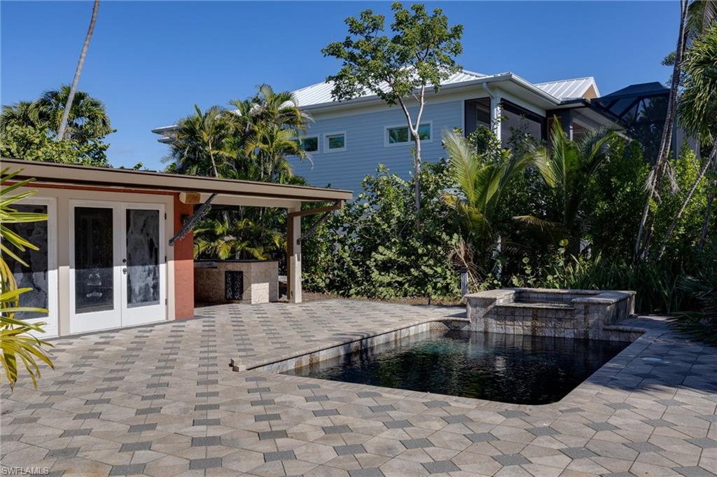 SANIBEL ESTATES - Residential