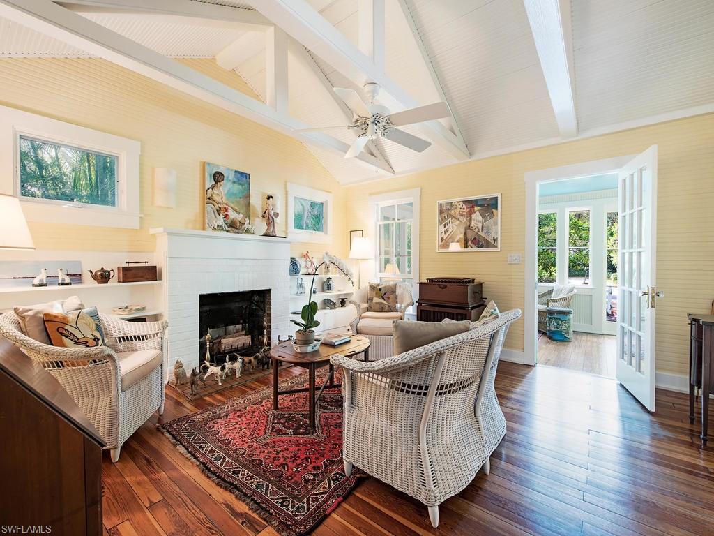 OLDE NAPLES - Residential