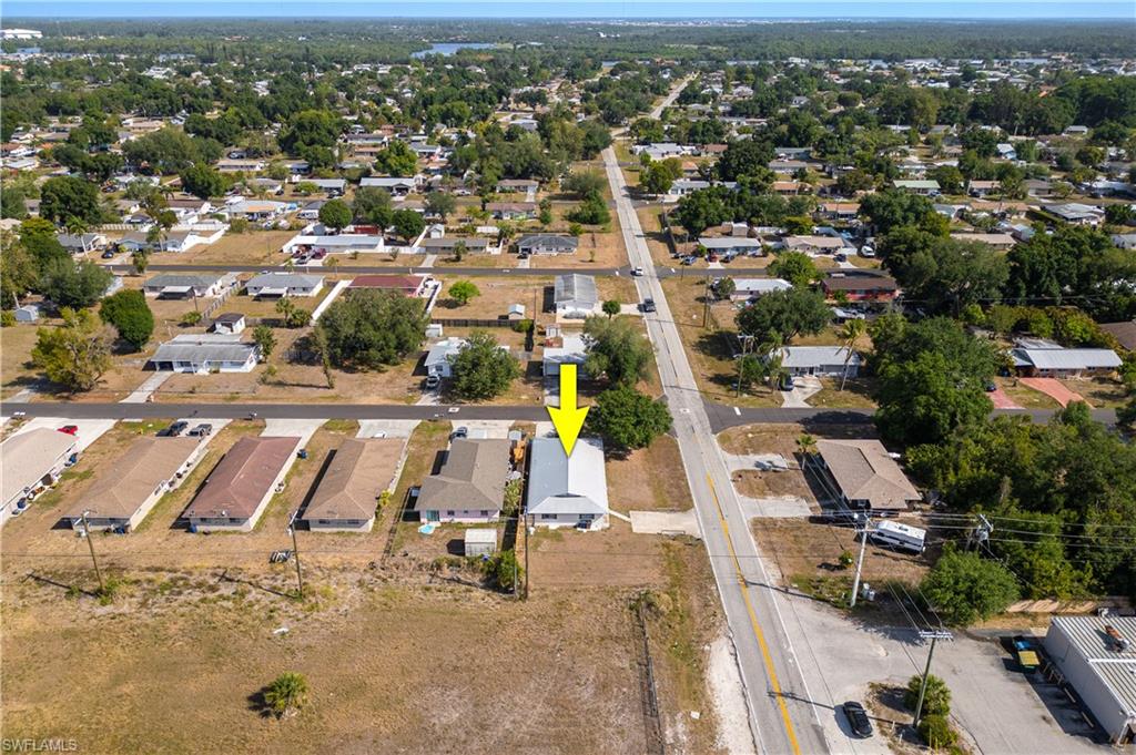 FORT MYERS SHORES - Residential