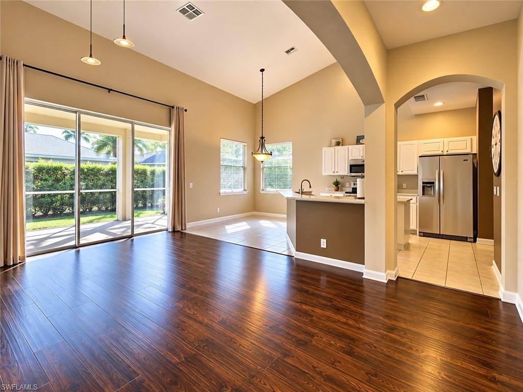 74 Burnt Pine DR