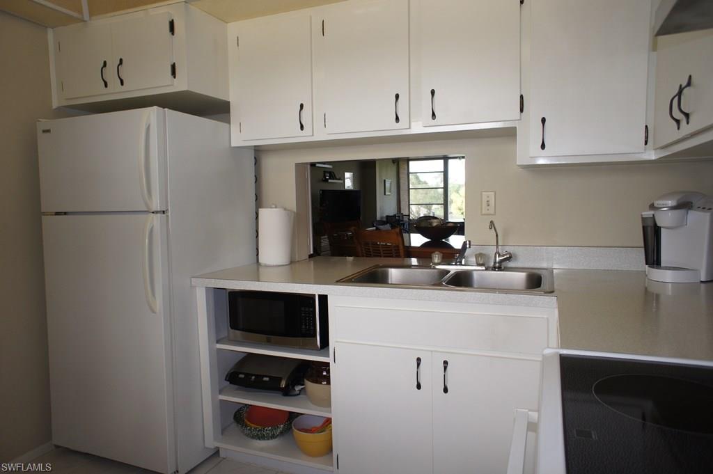 SEVEN LAKES - Residential