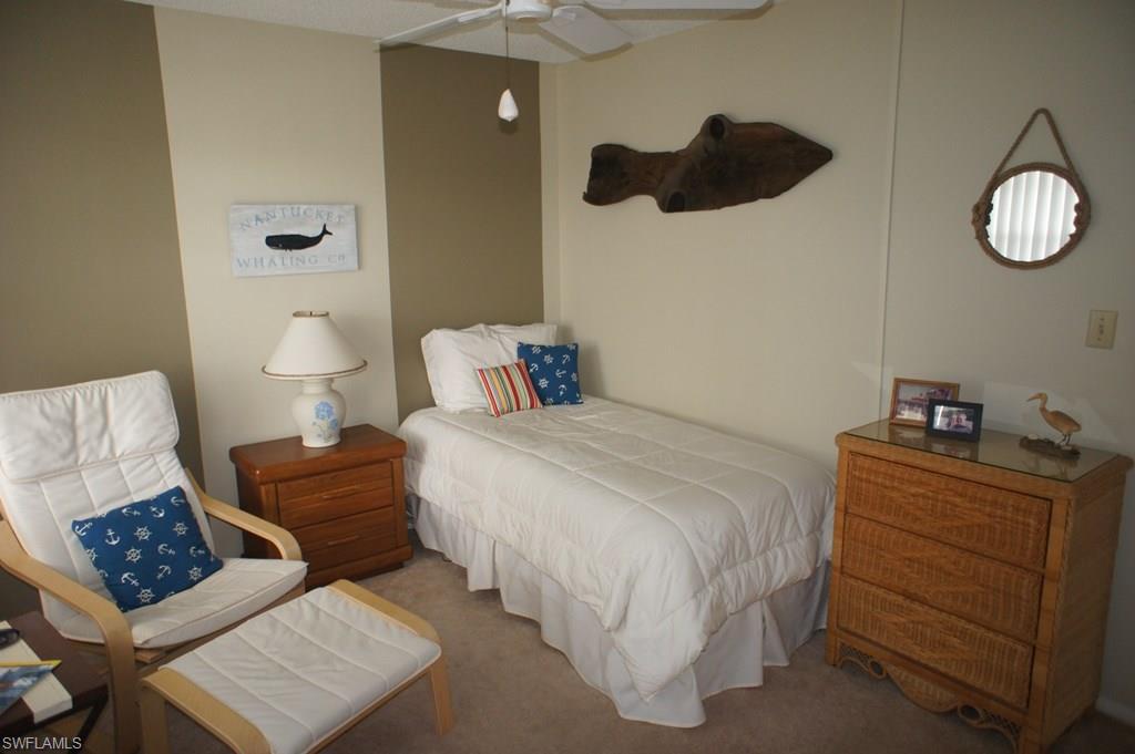 SEVEN LAKES - Residential