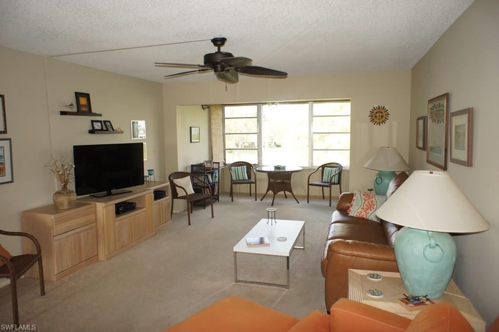 SEVEN LAKES - Residential