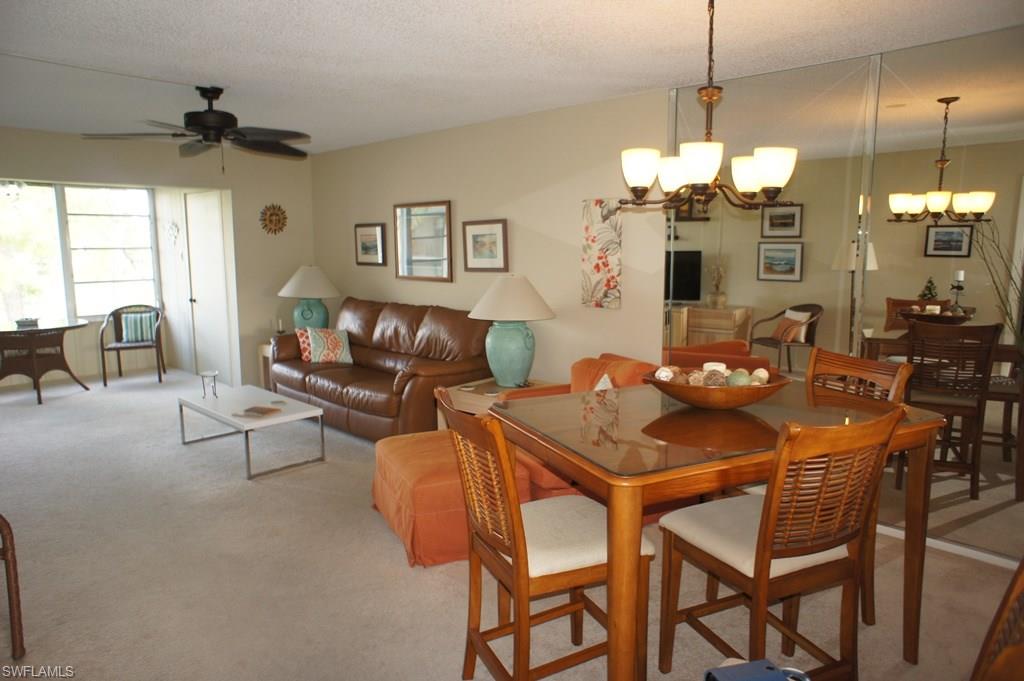 SEVEN LAKES - Residential