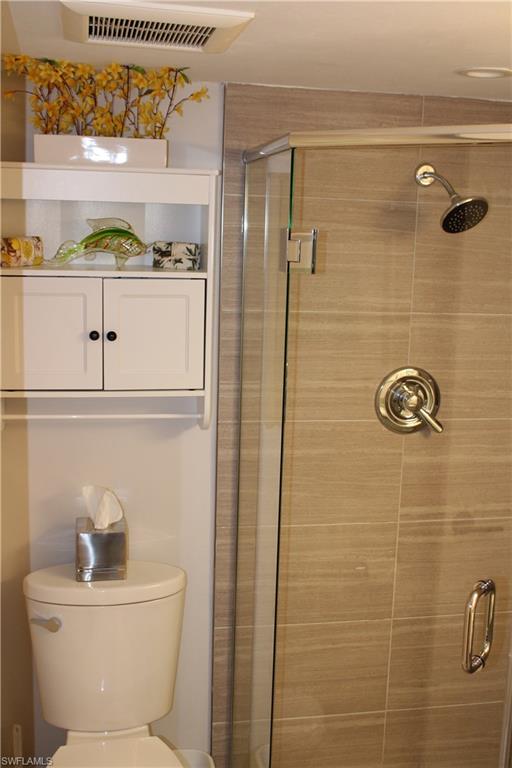 RAINTREE CLUB - Residential