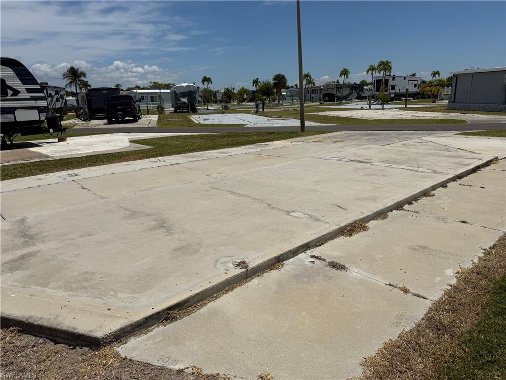 PALMETTO PALMS R V - Land