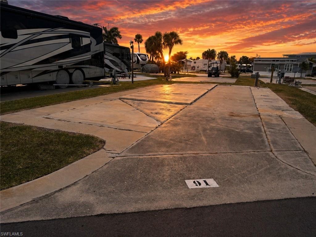 PALMETTO PALMS R V - Land