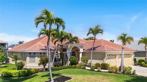 2405 Sagramore PL CAPE CORAL FL 33914