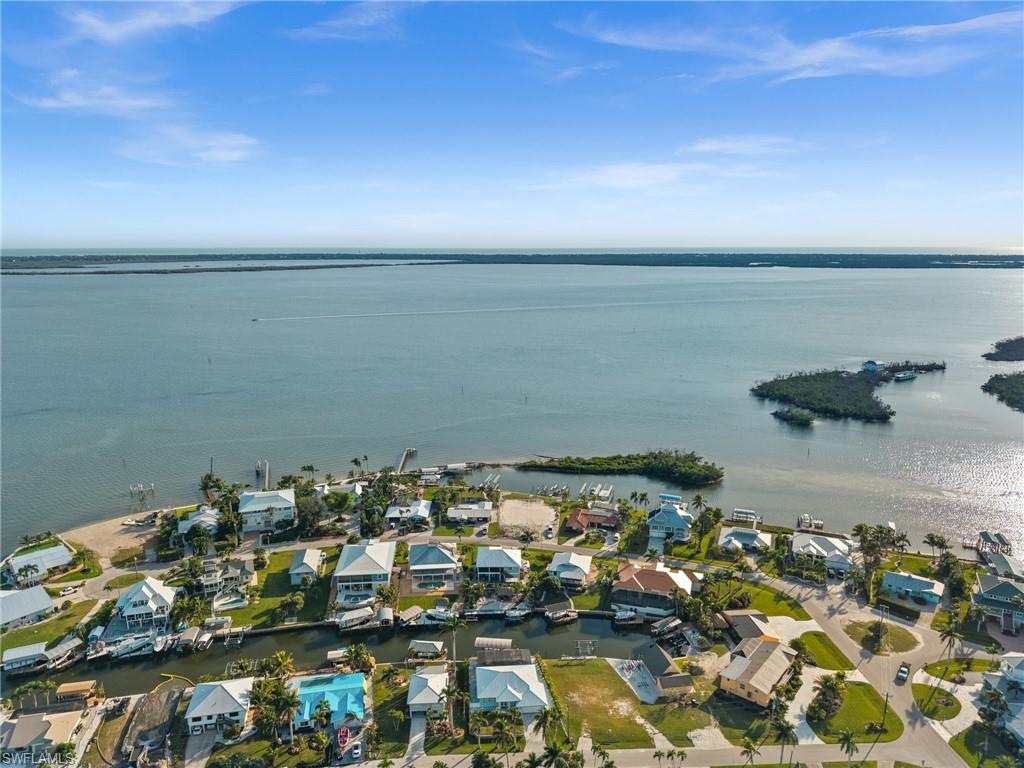 BAYVIEW ACRES - Residential