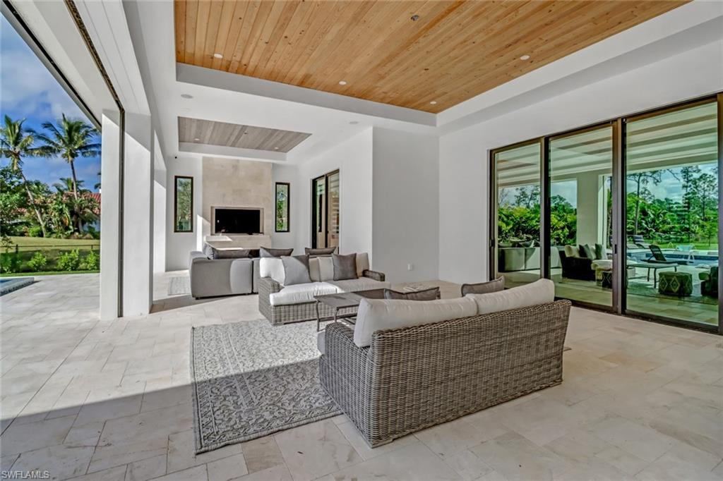 OAKES ESTATES - Residential