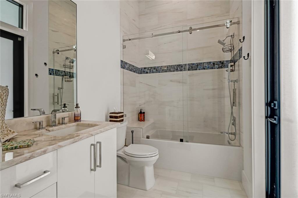 OAKES ESTATES - Residential