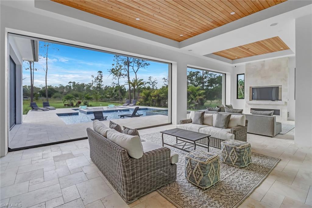 OAKES ESTATES - Residential