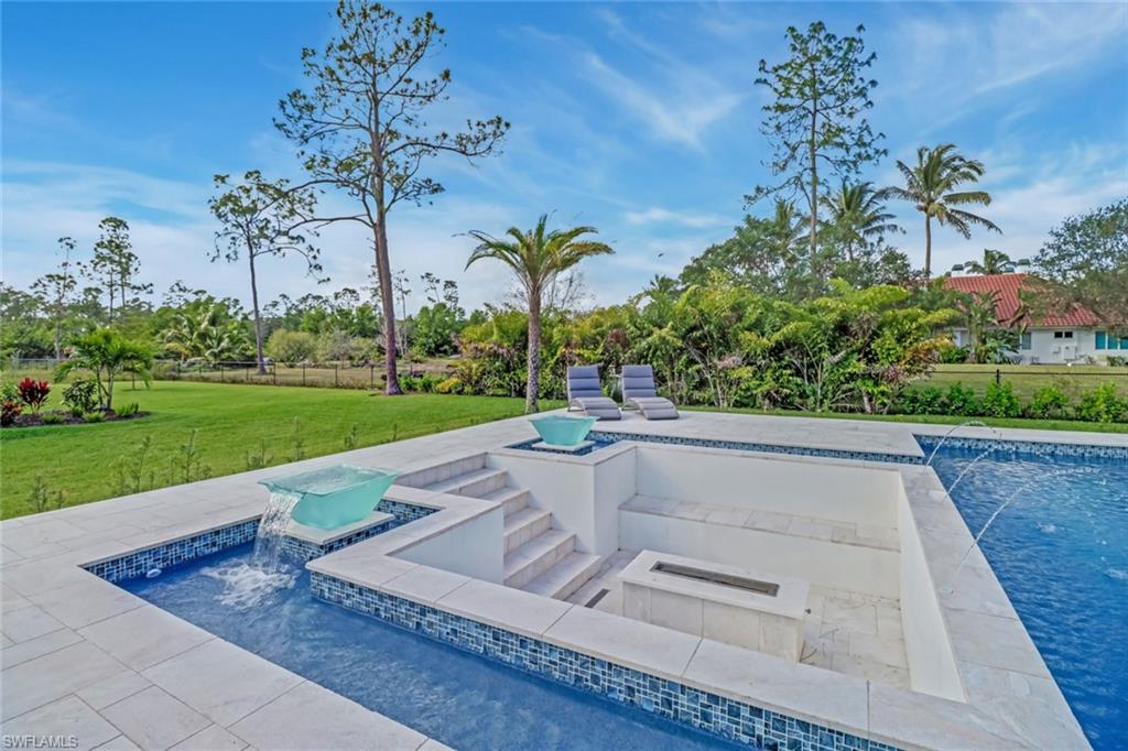 OAKES ESTATES - Residential