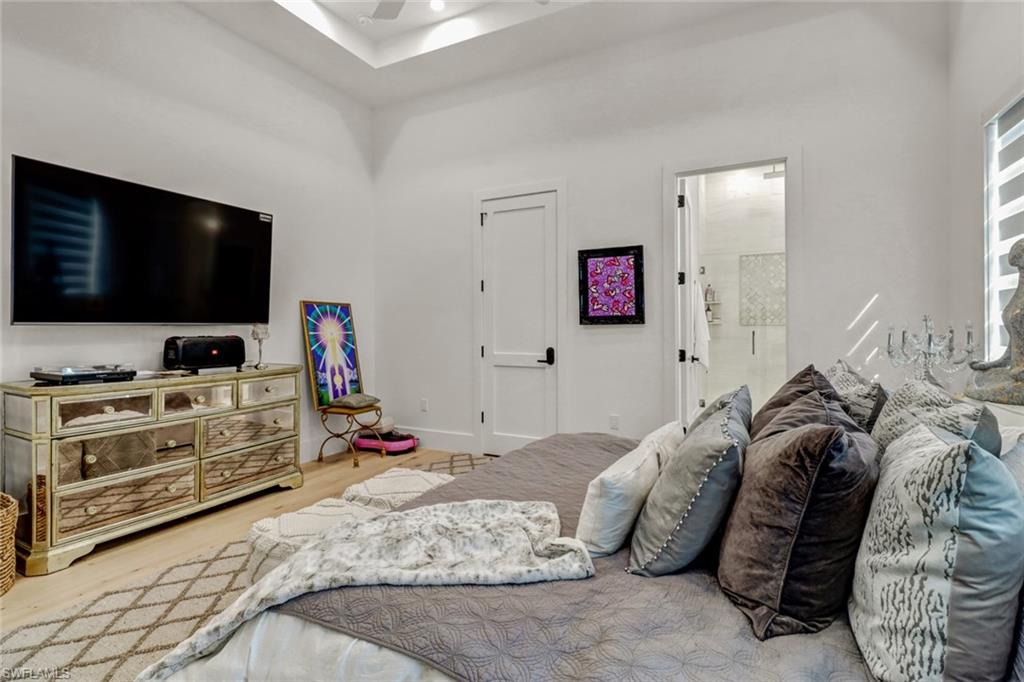 OAKES ESTATES - Residential