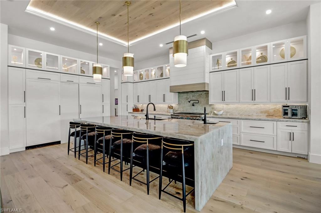 OAKES ESTATES - Residential