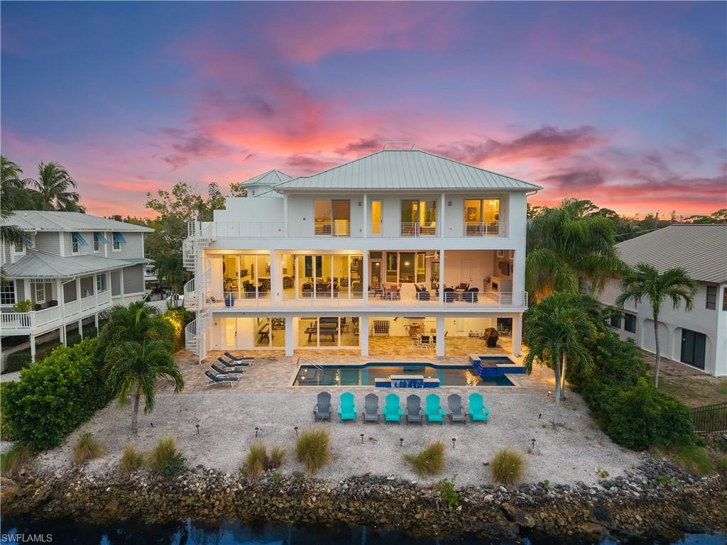 IMPERIAL SHORES - Residential