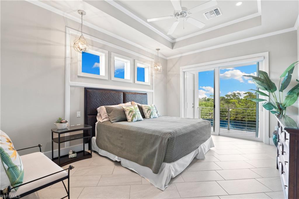 IMPERIAL SHORES - Residential