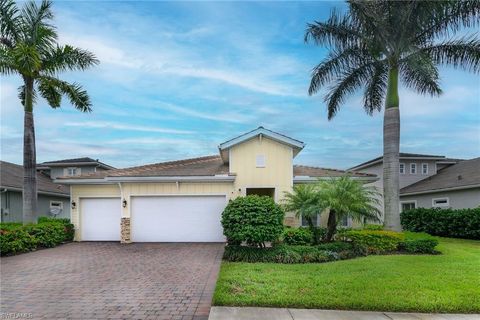 Photo of 14730 Nautilus PL, NAPLES, FL 34114 (MLS # 225078568)
