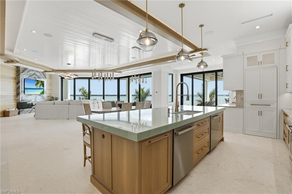 LAGUNA SHORES - Residential