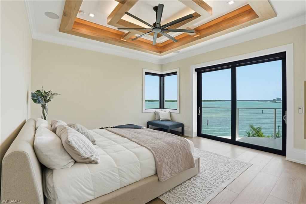 LAGUNA SHORES - Residential