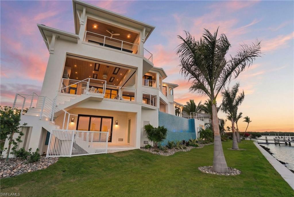 LAGUNA SHORES - Residential