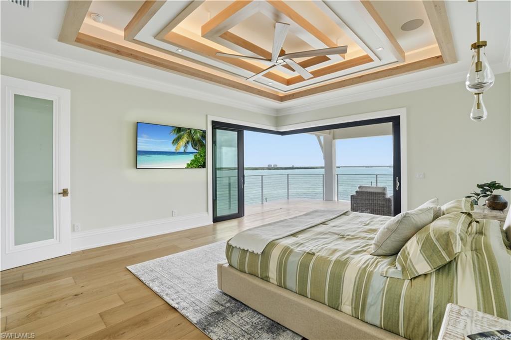 LAGUNA SHORES - Residential