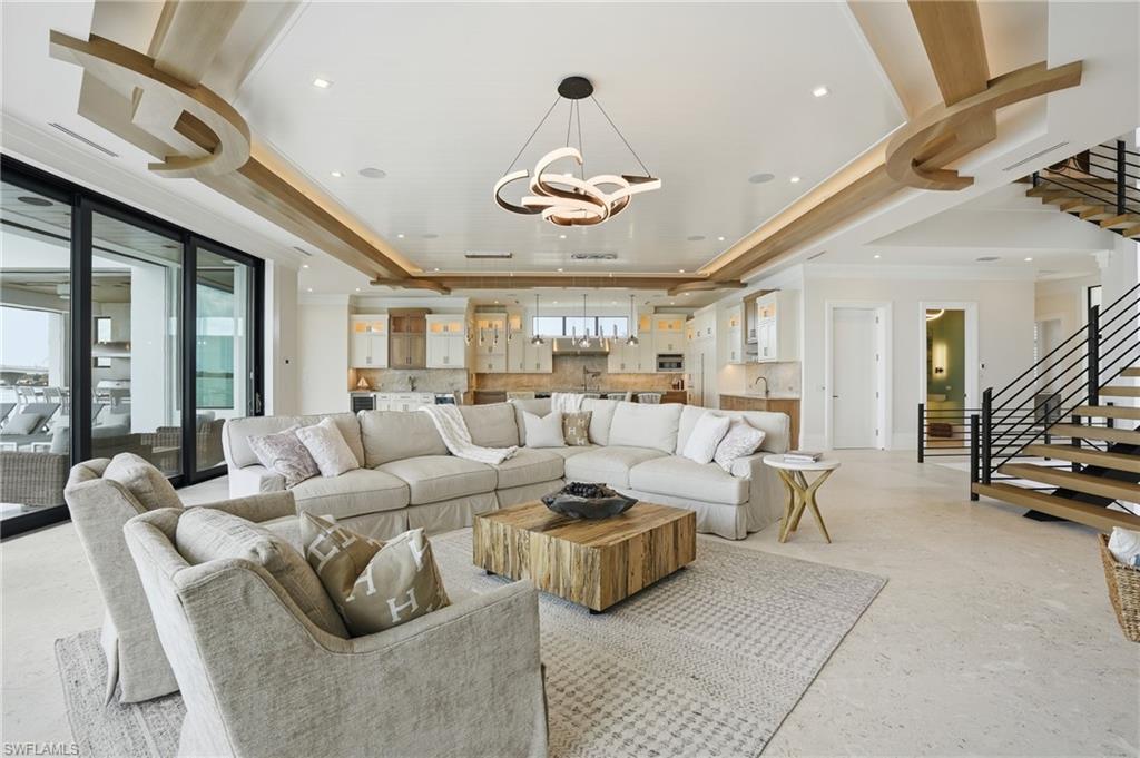 LAGUNA SHORES - Residential