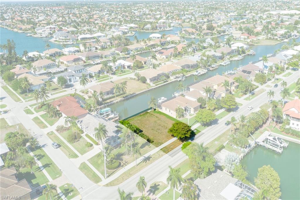 MARCO ISLAND - Land