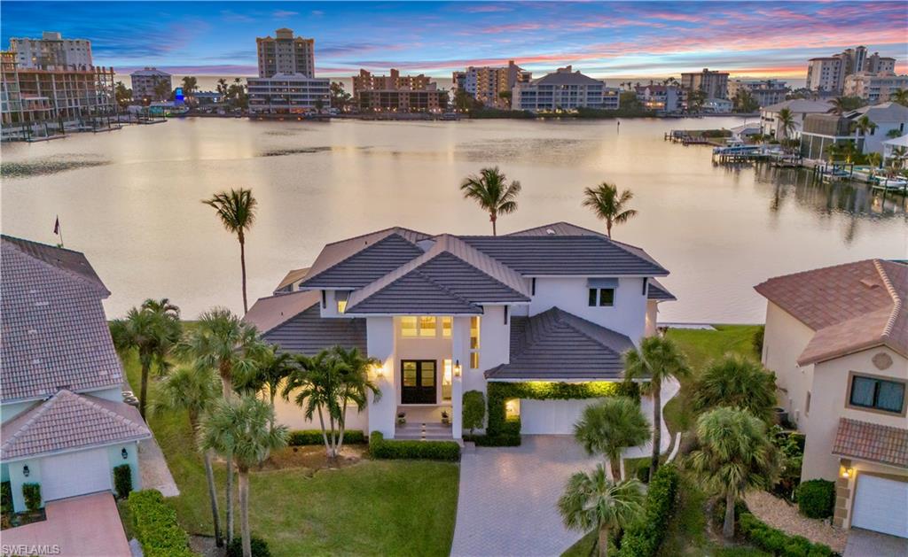 Photo of 414 Palm CT, NAPLES, FL 34108 (MLS # 225077760)