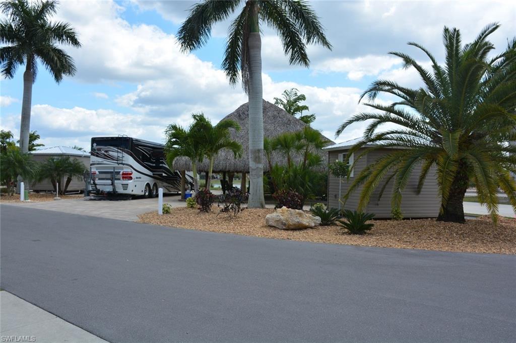 CYPRESS TRAIL RV RESORT - Land