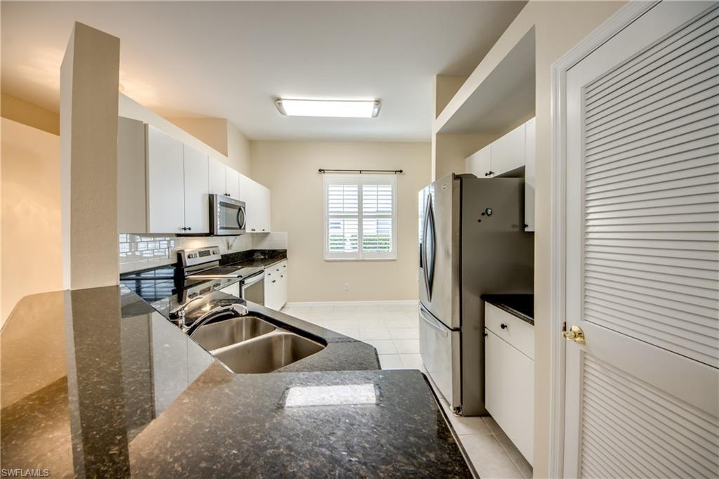 CORAL LAKES - Residential