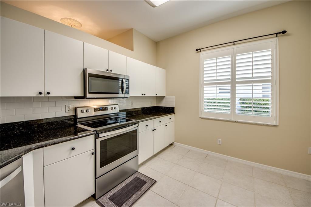 CORAL LAKES - Residential