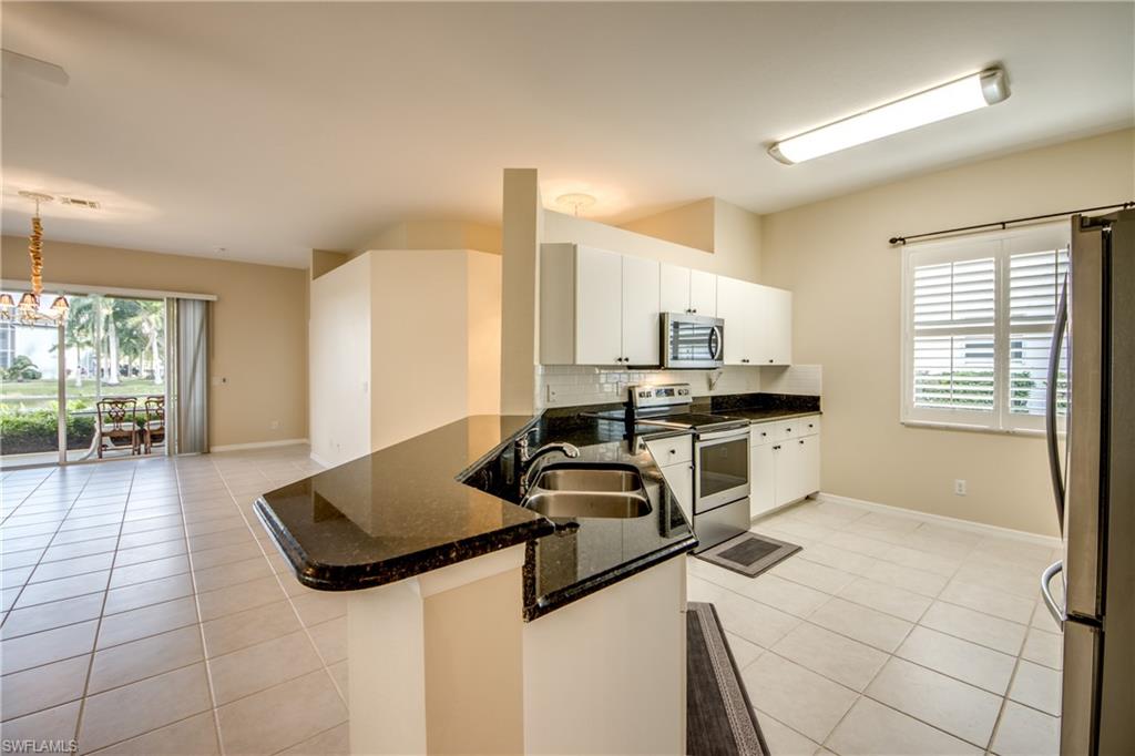 CORAL LAKES - Residential