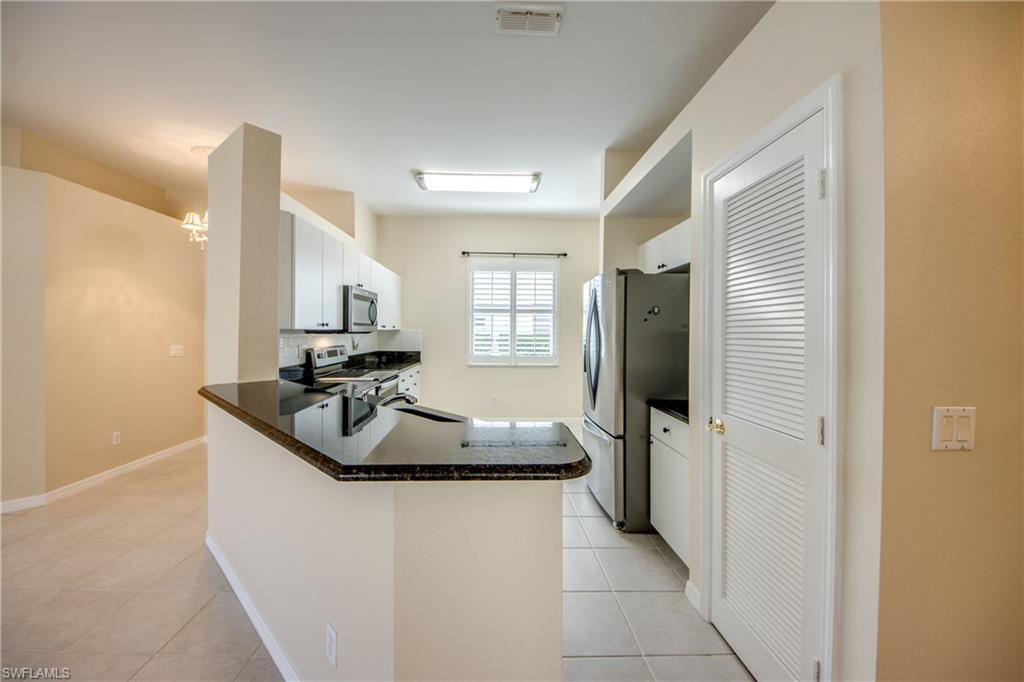 CORAL LAKES - Residential