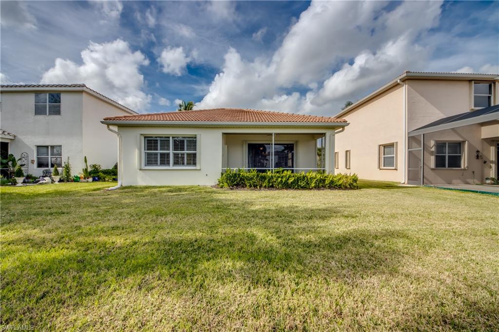 CORAL LAKES - Residential