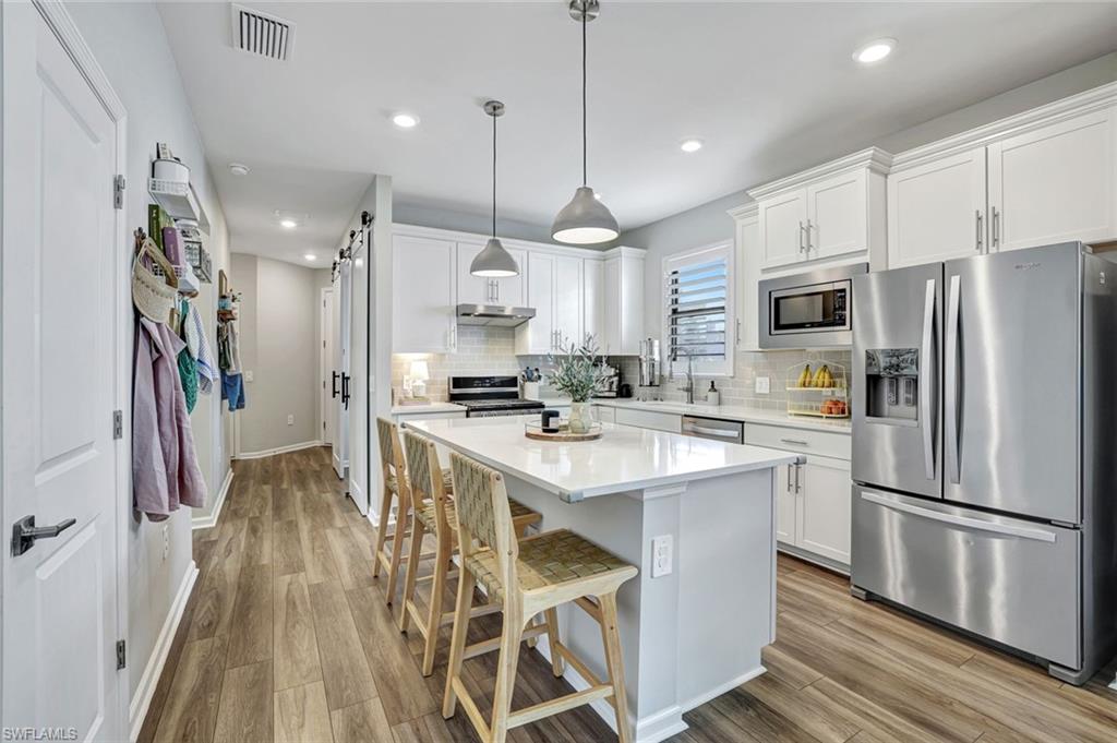 MANATEE COVE - Residential