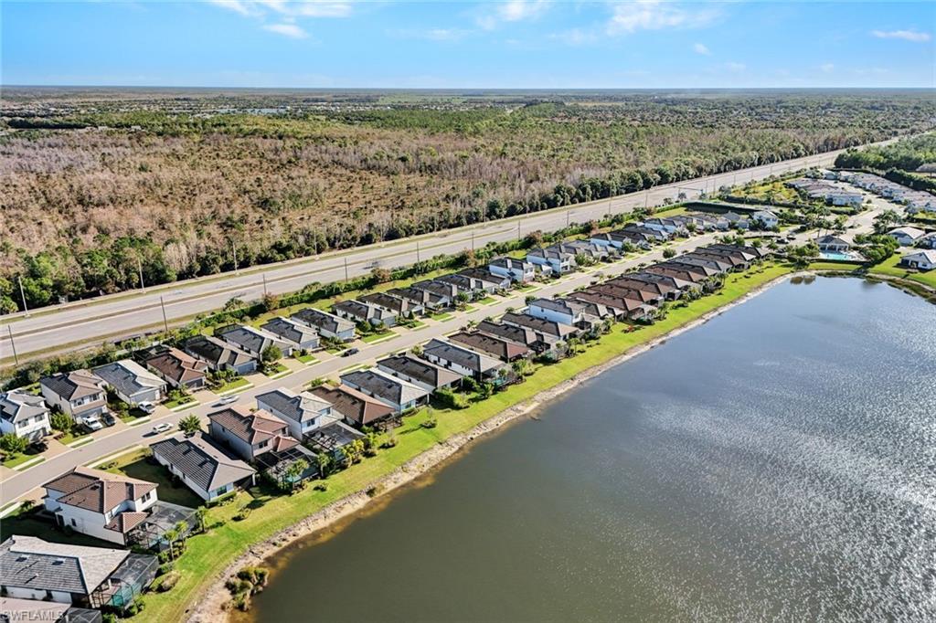 MANATEE COVE - Residential