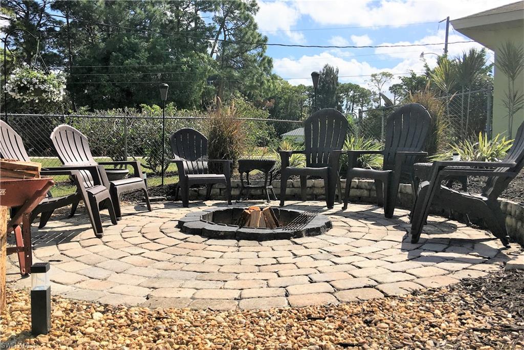 SAN CARLOS PARK - Residential