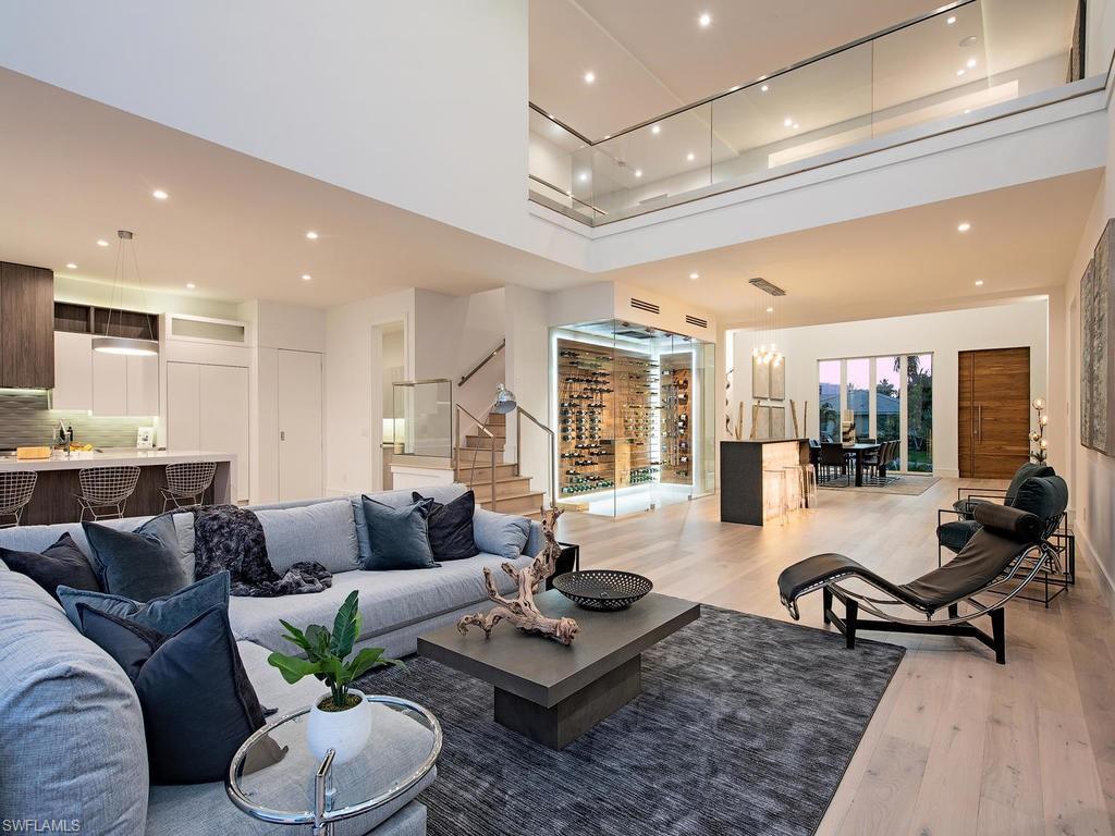 ROYAL HARBOR - Residential