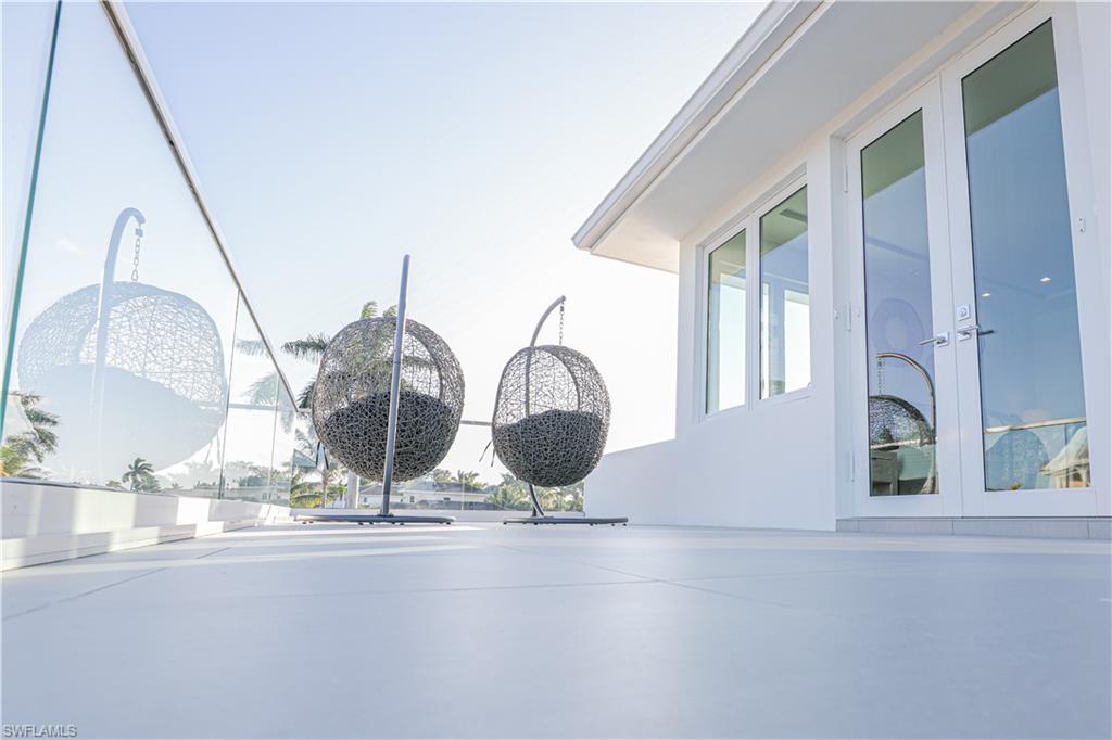 ROYAL HARBOR - Residential