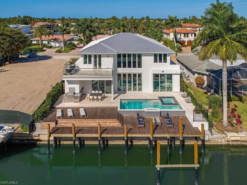 ROYAL HARBOR - Residential